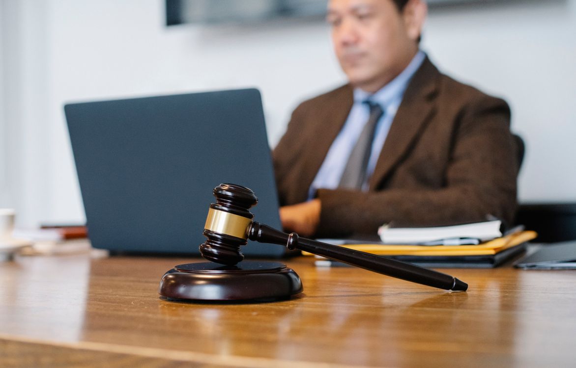 czy wypełnianie wniosków jest legalne