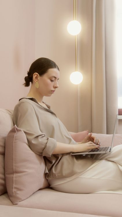 dodatkowa praca zdalna z domu laptop